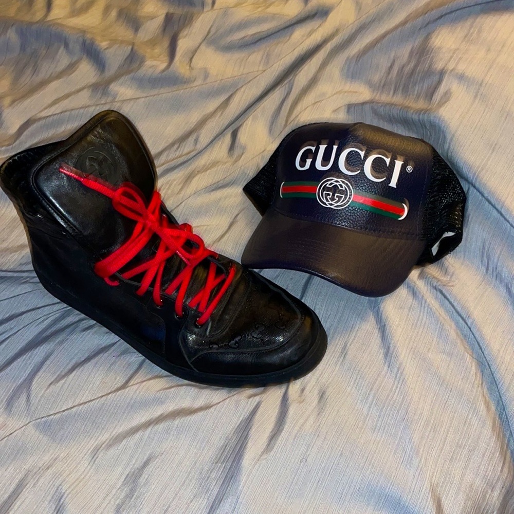 High top Gucci monogram leather sneakers with black leather Gucci cap